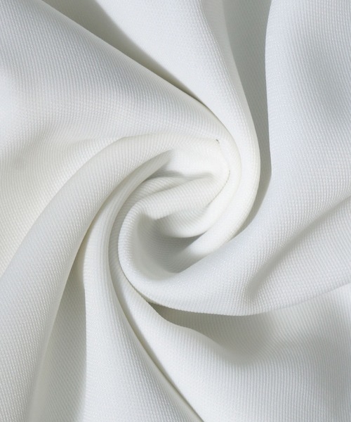 ANPAS（アンパス）の「Cool Touch Fabric Natural Stretch Oversize Collar Separated Band Collar Shirt/接触冷感 ナチュラルストレッチ オーバーサイズ クレリック バンドカラーシャツ（シャツ/ブラウス・メンズ・ホワイト/ブラック/ベージュ/ブルー・M/L）」の12枚目の写真