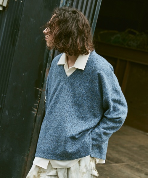 CASPER JOHN(キャスパージョン)の「Boucle V-neck sweat/ブークレVネックスウェット(スウェット・メンズ・ブラウン/ブラック/ブルー・SMALL/MEDIUM/LARGE)」の18枚目の写真