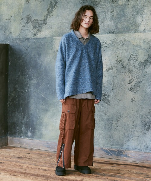 CASPER JOHN(キャスパージョン)の「Boucle V-neck sweat/ブークレVネックスウェット(スウェット・メンズ・ブラウン/ブラック/ブルー・SMALL/MEDIUM/LARGE)」の20枚目の写真