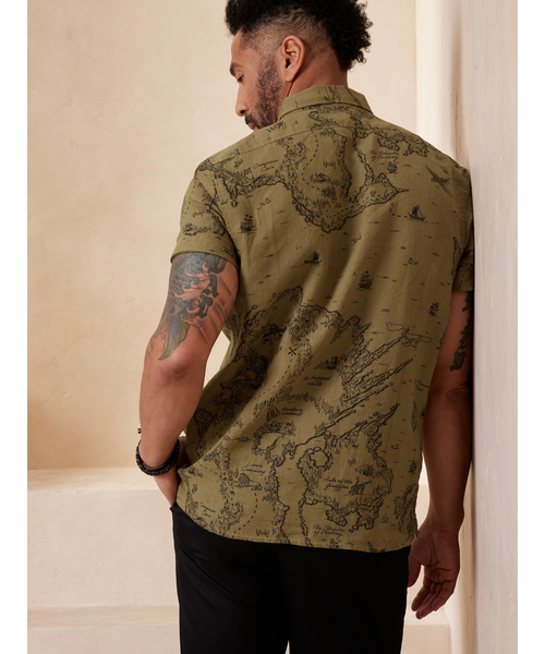 Banana Republic(バナナリパブリック)の「リネン リゾートシャツ(シャツ/ブラウス・メンズ・その他/ブラウン系その他・M/XL/L/S)」の6枚目の写真