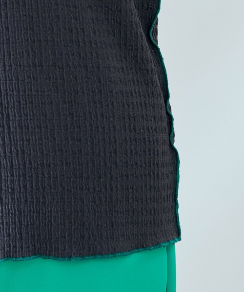 vis-`a-vis（ビサビ）の「【WEB限定】前後２WAY配色メロウスリットフクレジャガードプルオーバー（Tシャツ/カットソー・レディース・ピンク系その他/スミクロ/キナリ・FREE）」の9枚目の写真