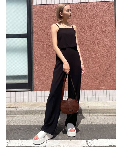 EMODA(エモダ)の「オーバルショルダーバッグ(ハンドバッグ・レディース・ブラック/ブラウン/ブルー・FREE)」の17枚目の写真