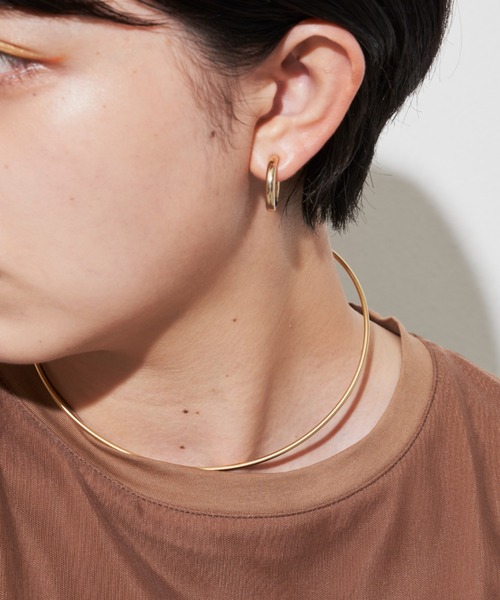 Aunt Marie's（アントマリーズ）の「シンプルラインラウンドチョーカー / ネックカフ（チョーカー・レディース・ゴールド/シルバー・FREE）」の7枚目の写真