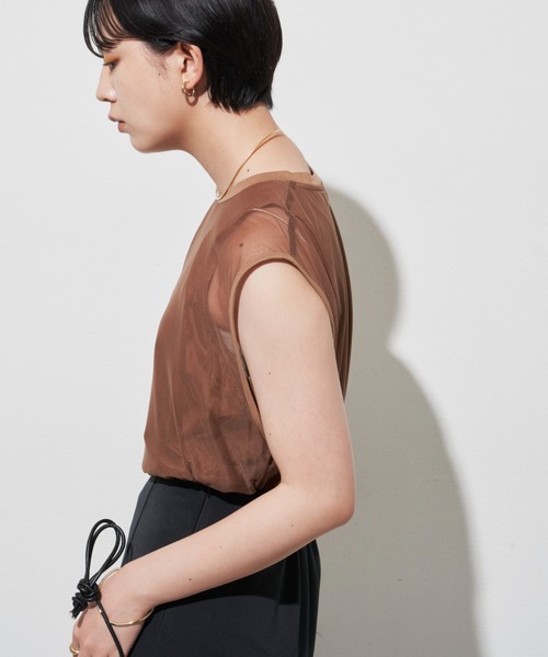 Aunt Marie's（アントマリーズ）の「シンプルラインラウンドチョーカー / ネックカフ（チョーカー・レディース・ゴールド/シルバー・FREE）」の13枚目の写真