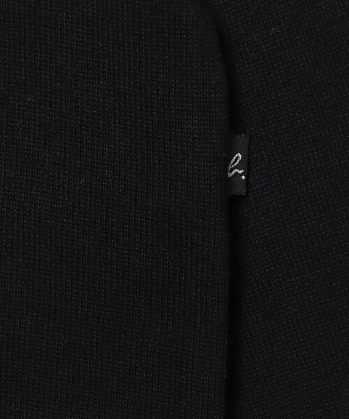 agnes b.（アニエスベー）の「LS40 E CARDIGAN キッズ ハートボタン コットンニットカーディガン（カーディガン/ボレロ・キッズ・ブラック・4YEAR/6YEAR/8YEAR/10YEAR/12YEAR）」の2枚目の写真