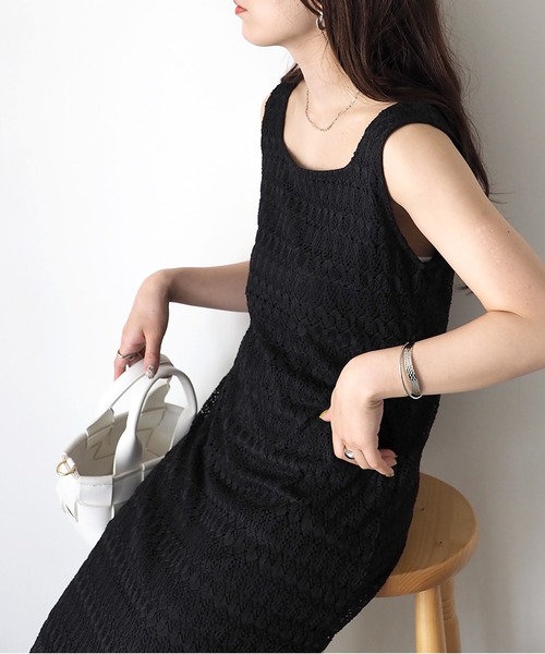 Riberry（リベリー）の「レースバッククロスワンピース（ワンピース・レディース・オフホワイト/ブラック/グレイッシュベージュ/グリーン・MEDIUM）」の3枚目の写真