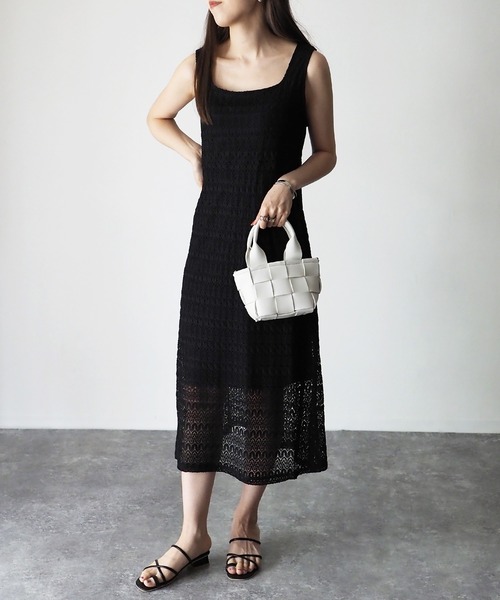 Riberry（リベリー）の「レースバッククロスワンピース（ワンピース・レディース・オフホワイト/ブラック/グレイッシュベージュ/グリーン・MEDIUM）」の6枚目の写真