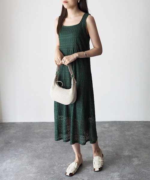 Riberry（リベリー）の「レースバッククロスワンピース（ワンピース・レディース・オフホワイト/ブラック/グレイッシュベージュ/グリーン・MEDIUM）」の17枚目の写真