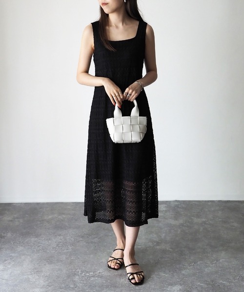 Riberry（リベリー）の「レースバッククロスワンピース（ワンピース・レディース・オフホワイト/ブラック/グレイッシュベージュ/グリーン・MEDIUM）」の21枚目の写真