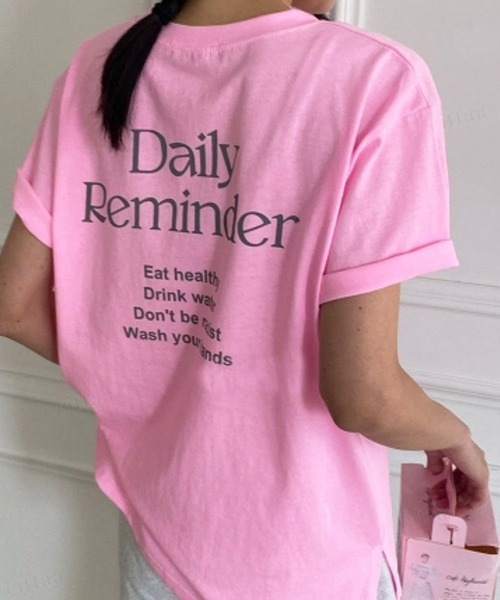 Dalfwin（ダールフィン）の「Dailyプリントバックロゴ半袖Tシャツ（Tシャツ/カットソー・レディース・ホワイト/チャコールグレー/ピンク/オレンジ・FREE）」の4枚目の写真