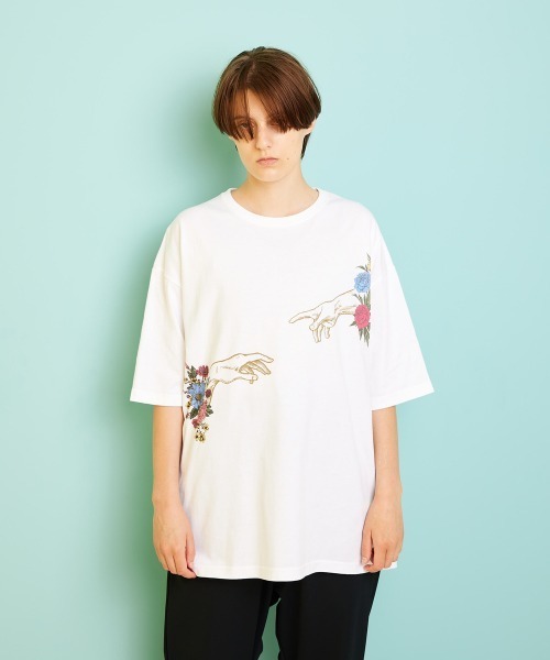 rehacer(レアセル)の「rehacer : The creation of Adam on Wide Body / ザ クリエーション オブ アダム オン ワイド ボディ(Tシャツ/カットソー・メンズ・ホワイト/ブラック・LARGE/X-LARGE/SMALL/MEDIUM)」の5枚目の写真