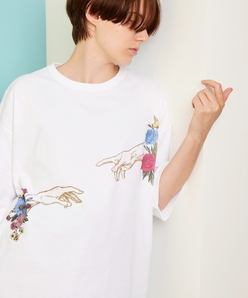 rehacer(レアセル)の「rehacer : The creation of Adam on Wide Body / ザ クリエーション オブ アダム オン ワイド ボディ(Tシャツ/カットソー・メンズ・ホワイト/ブラック・LARGE/X-LARGE/SMALL/MEDIUM)」の7枚目の写真