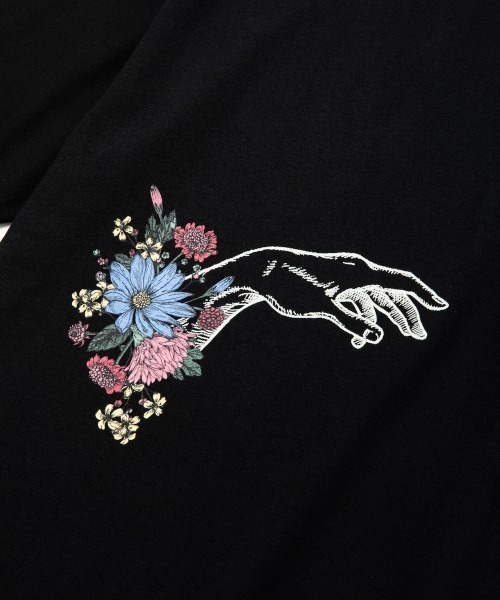 rehacer(レアセル)の「rehacer : The creation of Adam on Wide Body / ザ クリエーション オブ アダム オン ワイド ボディ(Tシャツ/カットソー・メンズ・ホワイト/ブラック・LARGE/X-LARGE/SMALL/MEDIUM)」の12枚目の写真