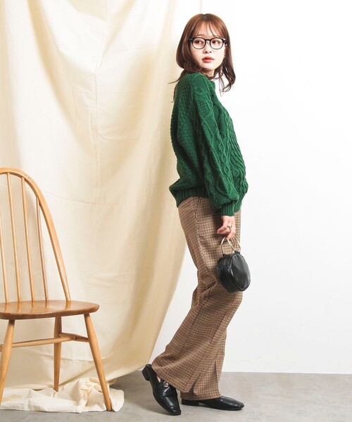 coen（コーエン）の「［洗える］ケーブル縄編みニット（ニット/セーター・レディース・ダークグリーン/ブラウン/レッド/オフホワイト・M/L）」の6枚目の写真