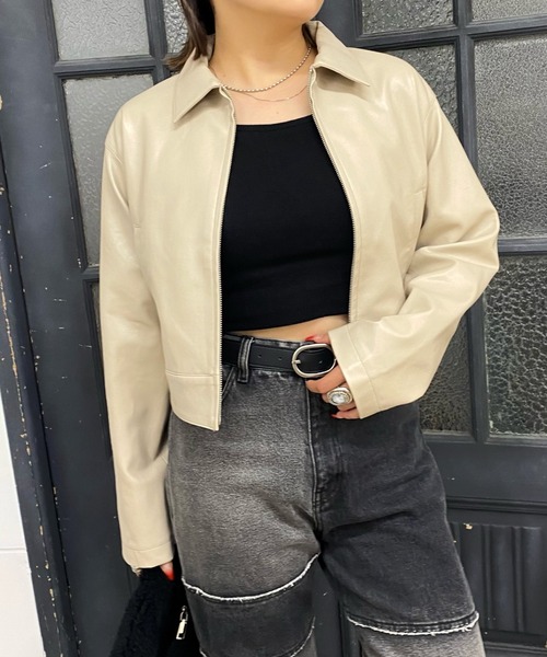 WHO'S WHO gallery(フーズフーギャラリー)の「フェイクレザーミニマルジャケット(ブルゾン・レディース・ブラック/ブラウン/アイボリー・FREE)」の12枚目の写真