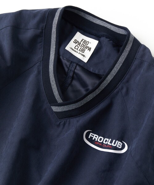 FREAK'S STORE（フリークスストア）の「FROCLUB/フロクラブ ロゴ ナイロンプルオーバー/ナイロントップス（その他トップス・メンズ・ブラック/ネイビー/グリーン・X-LARGE/LARGE/MEDIUM）」の7枚目の写真