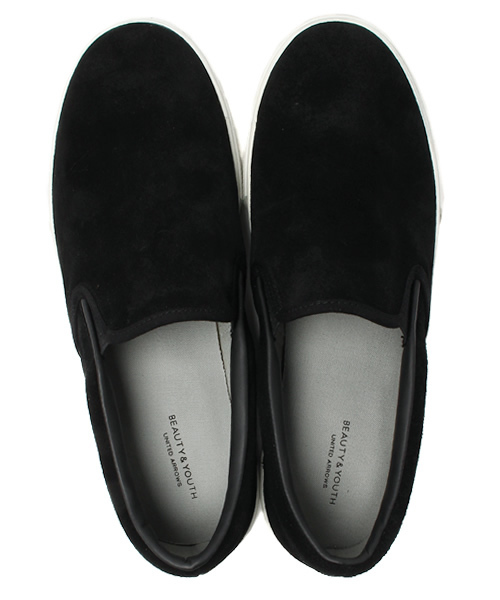 BEAUTY&YOUTH UNITED ARROWS(ビューティーアンドユースユナイテッドアローズ)の「BY スエード スリッポン◆(スニーカー・メンズ・ホワイト/ブラック/ネイビー/ベージュ・26cm(1)/28cm(3)/27cm(2)/25cm(0))」の5枚目の写真