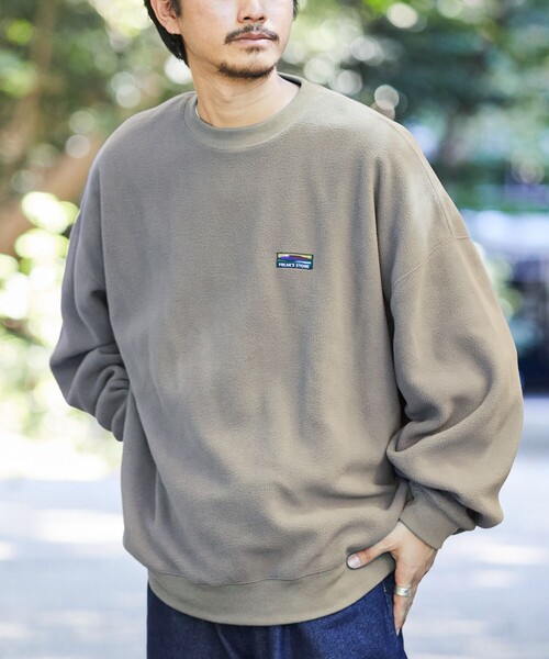 FREAK'S STORE（フリークスストア）の「WEB限定 ビッグシルエット クルーネック フリースPO/プルオーバー（スウェット・メンズ・ブラック/グレー/オリーブ/ネイビー/グレイッシュブルー・SMALL/MEDIUM/LARGE）」の3枚目の写真