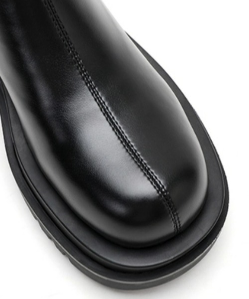 .KOM（ドットコム）の「A'GEM/9 × .kom『.kom/ドットケーオーエム』フェイクレザー バックジップエンジニアブーツ（ブーツ・レディース・ホワイト/ブラック・23.0cm/23.5㎝/22.5㎝/24.0cm/24.5㎝）」の14枚目の写真