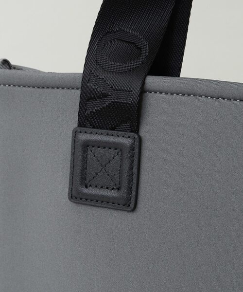 CONVERSE TOKYO（コンバーストウキョウ）の「ネオロゴ プレンスクエアトートバッグ（トートバッグ・レディース・ベージュ/ブラック/グレー・FREE）」の11枚目の写真