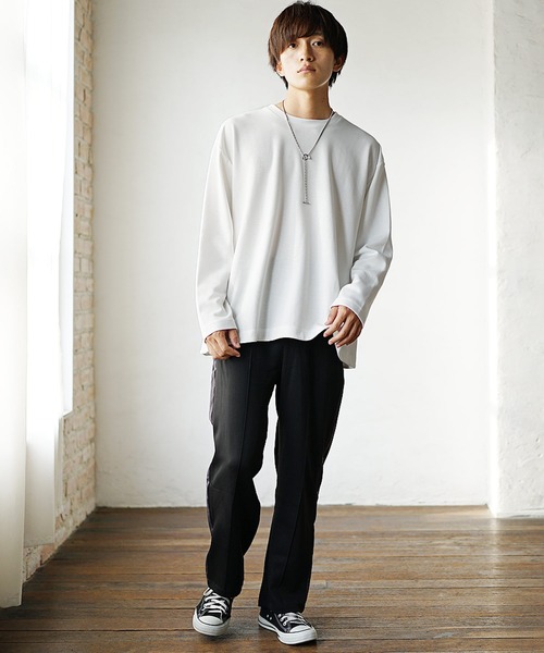 MinoriTY(マイノリティ)の「【MinoriTY】Aラインテントライクカットソー 長袖ロンT メンズ 無地 秋服(Tシャツ/カットソー・メンズ・ブラック/オフホワイト/モカ/ラベンダー/チャコール・M/L)」の7枚目の写真