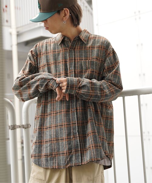 VENCEEXCHANGE（ヴァンスエクスチェンジ）の「モールツイードチェックシャツ（シャツ/ブラウス・メンズ・ブルー/グリーン/ブラック・L/M）」の15枚目の写真