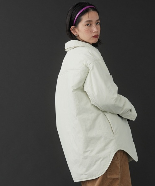 AMERICAN HOLIC(アメリカンホリック)の「あったかWポケット中綿ジャケット(ナイロンジャケット・レディース・アイボリー・M/L)」の20枚目の写真