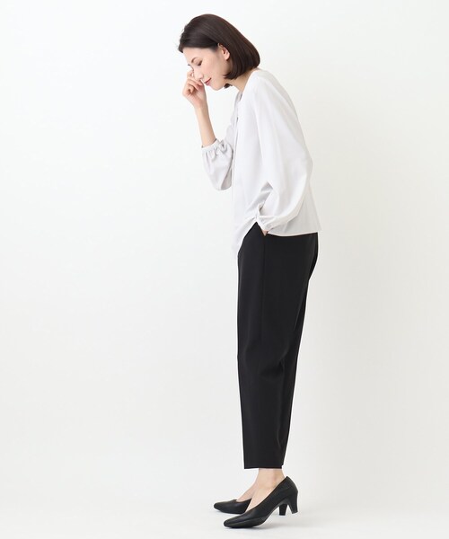 SHOO・LA・RUE（シューラルー）の「◆【S－3L】アクセ付き2WAYブラウス（シャツ/ブラウス・レディース・ホワイト系5/グレー系7/ネイビー系7/ネイビー系9/グレー系8/ホワイト系9・01/02/03/04/05）」の18枚目の写真