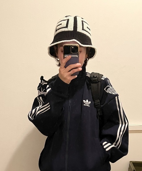 Supreme ターコイズ バケットハット supreme バケットハット Raffia Crusher おまけ付 - メルカリ