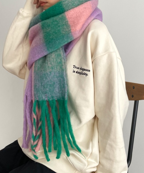 CANAL JEAN（キャナルジーン）の「El mar(エルマール) ボリュームチェックマフラー（マフラー・レディース・ブルー/グリーン系その他/キャメル/ピンク・ONE SIZE）」の4枚目の写真