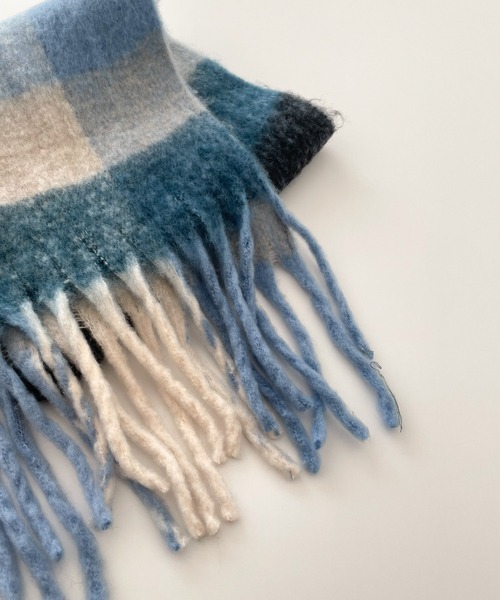 CANAL JEAN（キャナルジーン）の「El mar(エルマール) ボリュームチェックマフラー（マフラー・レディース・ブルー/グリーン系その他/キャメル/ピンク・ONE SIZE）」の10枚目の写真