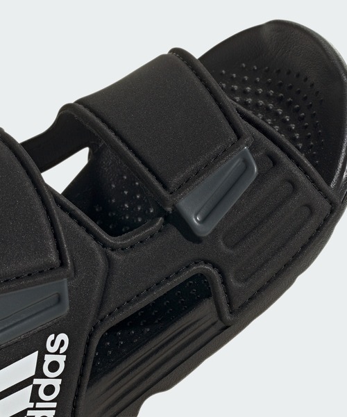 adidas（アディダス）の「アルタスイム サンダル / Altaswim Sandals / アディダス adidas（サンダル・キッズ・ブルー/ブラック・17.0cm/18cm/19.0cm/20.0cm/21.0cm/22.0cm）」の8枚目の写真