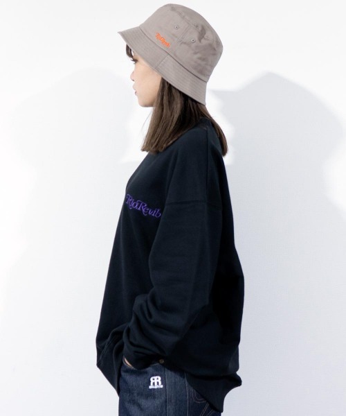 TopIsm（トップイズム）の「RIO.REVIB コラージュロゴ クルーネックスウェット（スウェット・メンズ・オフホワイト/グリーン/ブラック/杢グレー・L/M/XL）」の8枚目の写真