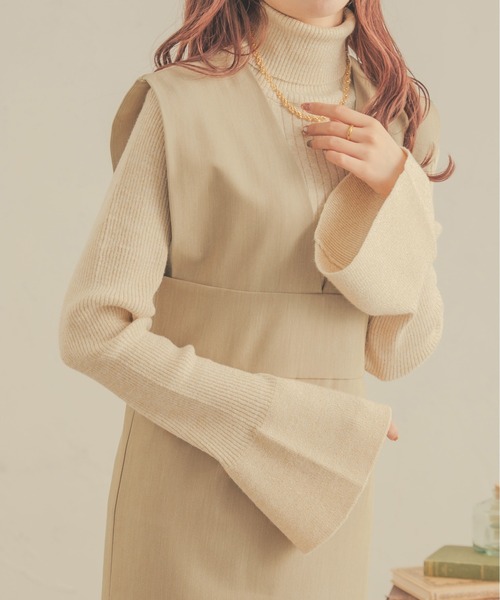 Ambre Neige(アンブルネージュ)の「ラメリブフレアハイネックトップス/【WEB/EC限定商品】(ニット/セーター・レディース・アイボリー/ダークブラウン/ライトグリーン/オレンジ・FREE)」の2枚目の写真