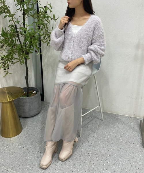 one after another NICE CLAUP（ワンアフターアナザーナイスクラップ）の「キラキラボタンフェザーカーディガン　2023SS（カーディガン/ボレロ・レディース・ベージュ/アイボリー/ラベンダー/ピンク・FREE）」の9枚目の写真