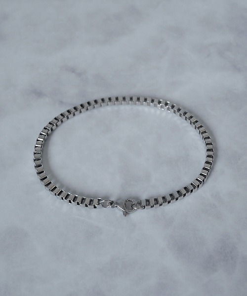 SBG（エスビー）の「SBG ベネチアンチェーンブレスレット（ブレスレット・メンズ・シルバー系その他/ゴールド/ゴールド系その他/ブラック/ブラック系その他/シルバー・19cm）」の4枚目の写真