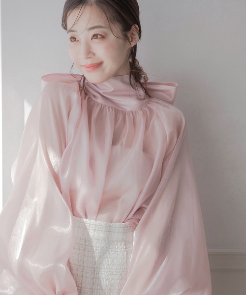 qumerry.（キュメリ）の「シャイニーシアーボリュームスリーブブラウス（シャツ/ブラウス・レディース・ベビーピンク/ホワイト/ブラック・FREE）」の3枚目の写真