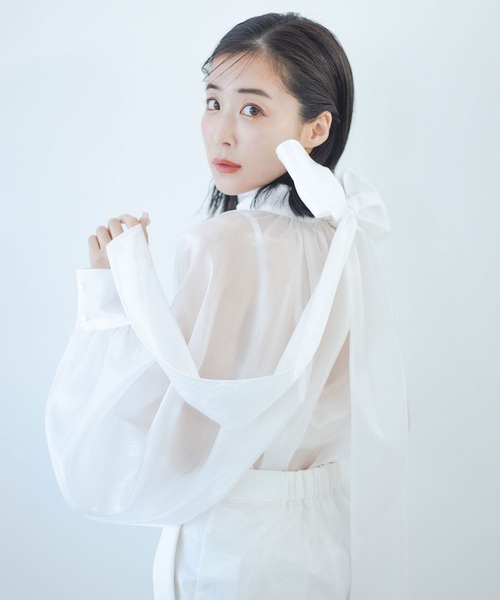 qumerry.（キュメリ）の「シャイニーシアーボリュームスリーブブラウス（シャツ/ブラウス・レディース・ベビーピンク/ホワイト/ブラック・FREE）」の16枚目の写真