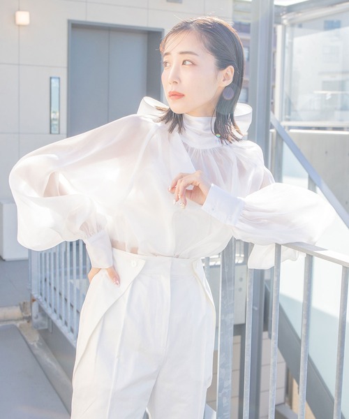 qumerry.（キュメリ）の「シャイニーシアーボリュームスリーブブラウス（シャツ/ブラウス・レディース・ベビーピンク/ホワイト/ブラック・FREE）」の18枚目の写真