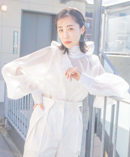 qumerry.（キュメリ）の「シャイニーシアーボリュームスリーブブラウス（シャツ/ブラウス・レディース・ベビーピンク/ホワイト/ブラック・FREE）」の8枚目の写真