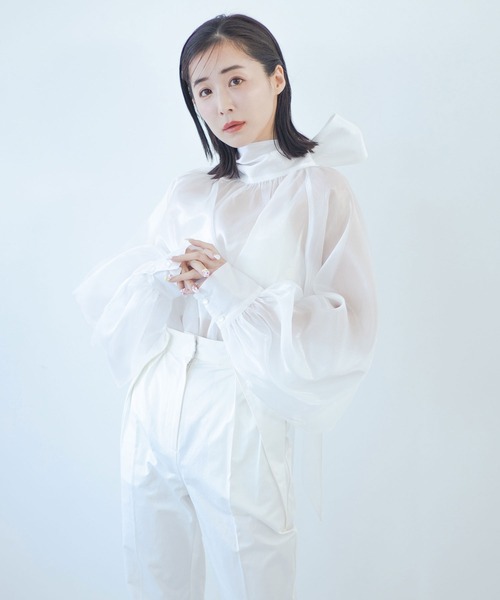 qumerry.（キュメリ）の「シャイニーシアーボリュームスリーブブラウス（シャツ/ブラウス・レディース・ベビーピンク/ホワイト/ブラック・FREE）」の22枚目の写真