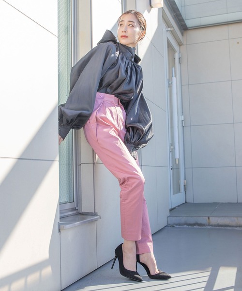 qumerry.（キュメリ）の「シャイニーシアーボリュームスリーブブラウス（シャツ/ブラウス・レディース・ベビーピンク/ホワイト/ブラック・FREE）」の5枚目の写真