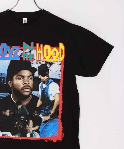 ROCK-OFF(ロックオフ)の「ミュージシャン ROCKOFF 半袖プリントTシャツ(Tシャツ/カットソー・メンズ・ブラック系その他4/ブラック系その他3/ブラック系その他/ブラック/ブラック系その他2/ブラック系その他5/ブラック系その他6/ブラック系その他7/ブラック系1/ブラック系/ブラック系2/ブラック系8/ブラック系6/ブラック系7/ブラック系4/ブラック系5/ブラック系3・XL/L/M)」の3枚目の写真
