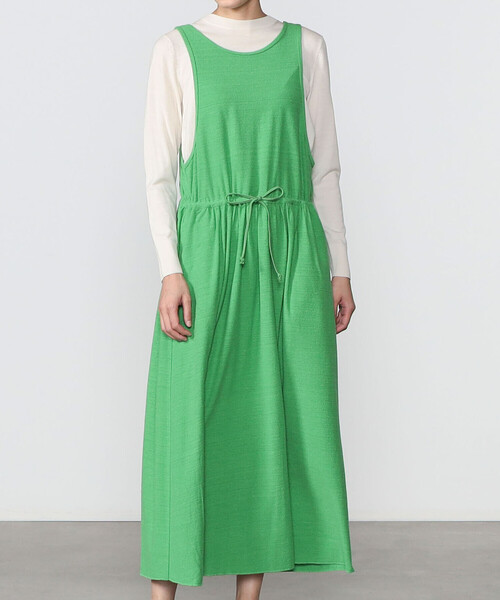 UNFIL(アンフィル)の「unfil | ローシルクジャージー ギャザーワンピース WOMEN(ワンピース・レディース・グリーン/ブラック/ベージュ・0)」の11枚目の写真