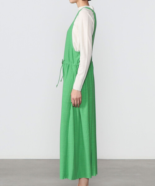 UNFIL(アンフィル)の「unfil | ローシルクジャージー ギャザーワンピース WOMEN(ワンピース・レディース・グリーン/ブラック/ベージュ・0)」の12枚目の写真