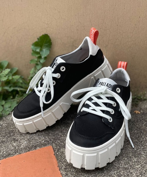 PALLADIUM（パラディウム）の「PALLADIUM/パラディウム PALLATOWER LO/パラタワー ロー（スニーカー・レディース・ホワイト/ベージュ/ブラック/ホワイト系その他2/ホワイト系その他・23.5cm/23cm/24cm/25cm/24.5cm/22.5cm）」の11枚目の写真