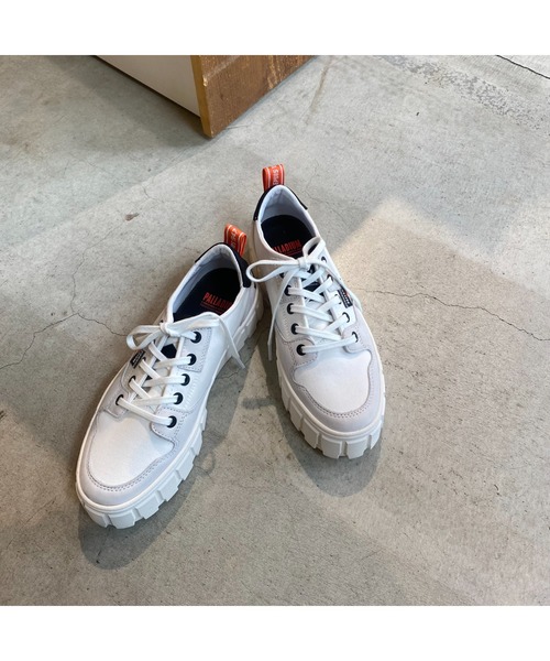 PALLADIUM（パラディウム）の「PALLADIUM/パラディウム PALLATOWER LO/パラタワー ロー（スニーカー・レディース・ホワイト/ベージュ/ブラック/ホワイト系その他2/ホワイト系その他・23.5cm/23cm/24cm/25cm/24.5cm/22.5cm）」の6枚目の写真