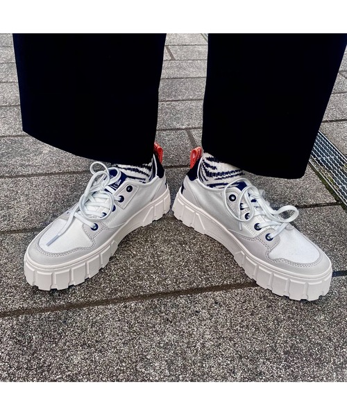 PALLADIUM（パラディウム）の「PALLADIUM/パラディウム PALLATOWER LO/パラタワー ロー（スニーカー・レディース・ホワイト/ベージュ/ブラック/ホワイト系その他2/ホワイト系その他・23.5cm/23cm/24cm/25cm/24.5cm/22.5cm）」の7枚目の写真