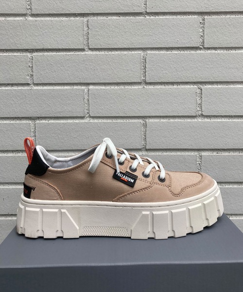 PALLADIUM（パラディウム）の「PALLADIUM/パラディウム PALLATOWER LO/パラタワー ロー（スニーカー・レディース・ホワイト/ベージュ/ブラック/ホワイト系その他2/ホワイト系その他・23.5cm/23cm/24cm/25cm/24.5cm/22.5cm）」の22枚目の写真