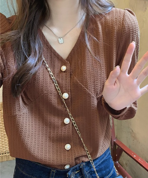 Girly Doll(ガーリードール)の「Vネックブラウス(シャツ/ブラウス・レディース・ブラック/ブラウン・F)」の11枚目の写真